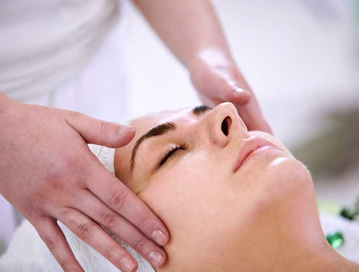 Gerakan massage wajah
